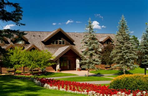 Garland lodge & resort - Guests are the best part of the job. Customer Service Representative (Current Employee) - Lewiston, MI - April 21, 2019. Garland is a small company, most employees get laid off in the winter. No benefits available. It is kind of in the middle of nowhere so housing is affordable. Was this review helpful?